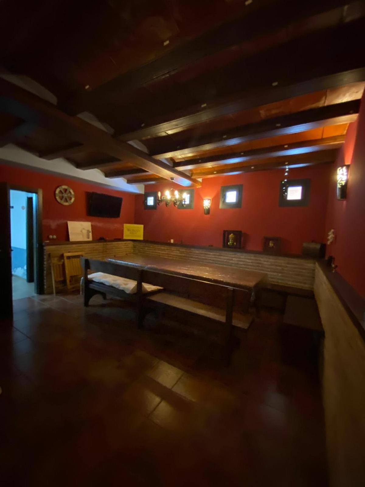 Casa Bajo La Torre